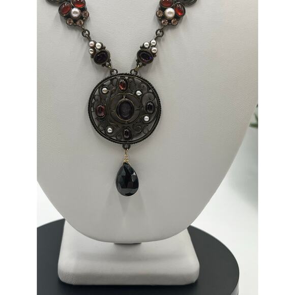 Extasia Vintage Glass Intaglio and Seed Pearl Pendant Necklace Artisan Jewelry - Picture 15 of 16